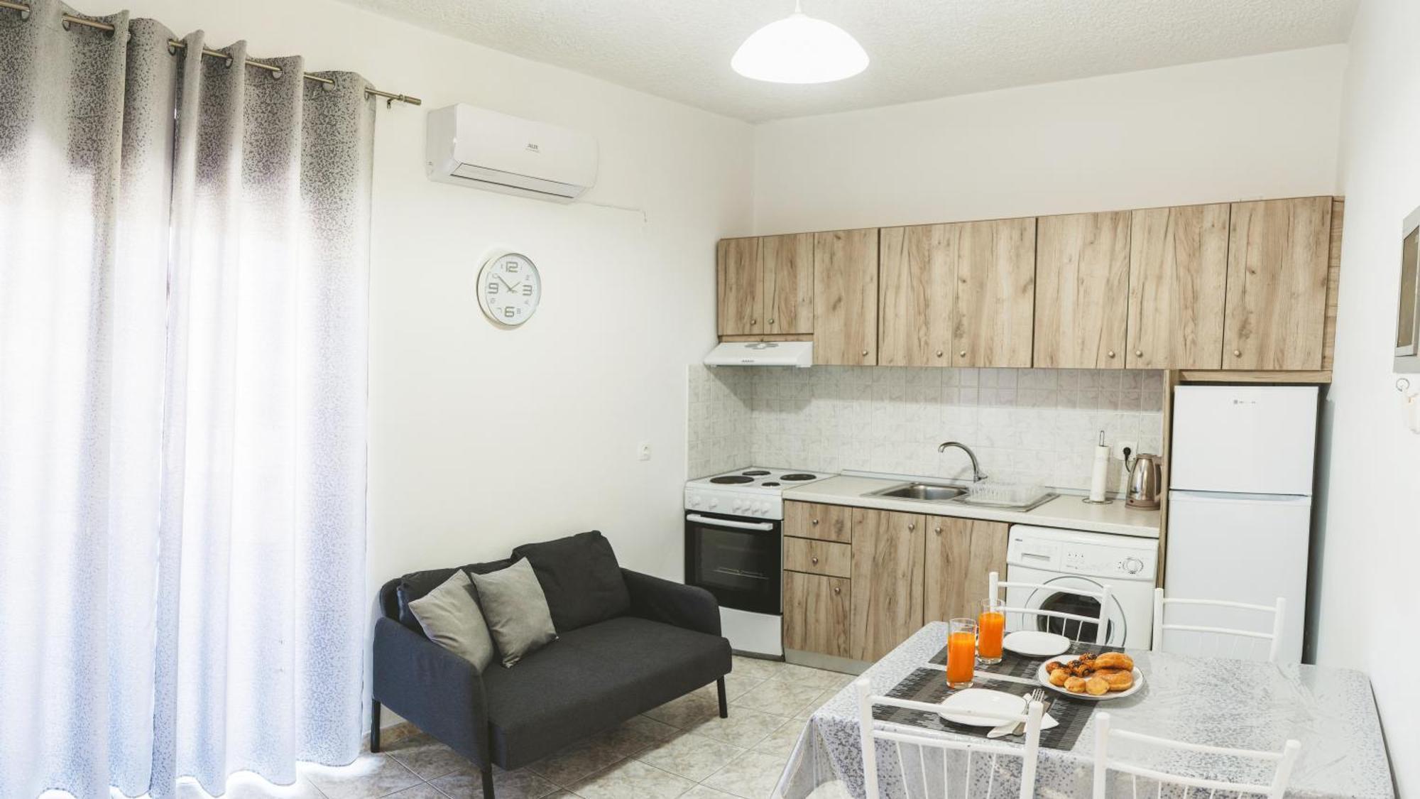 Taxiarchis House Apartment Archangelos  Bagian luar foto