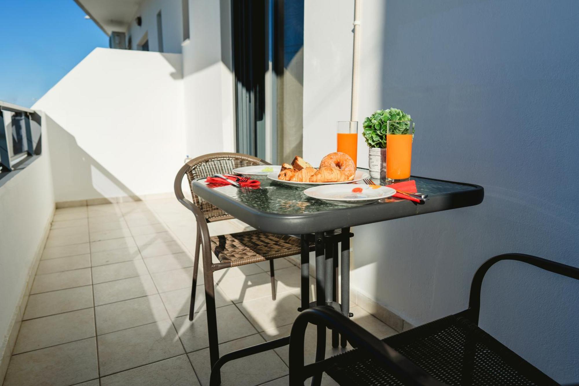 Taxiarchis House Apartment Archangelos  Bagian luar foto